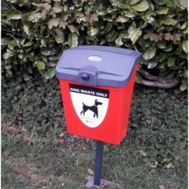 Image of new big dog waste bin in Middle Road