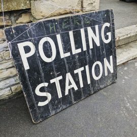 Photo of a "Polling Station" sign